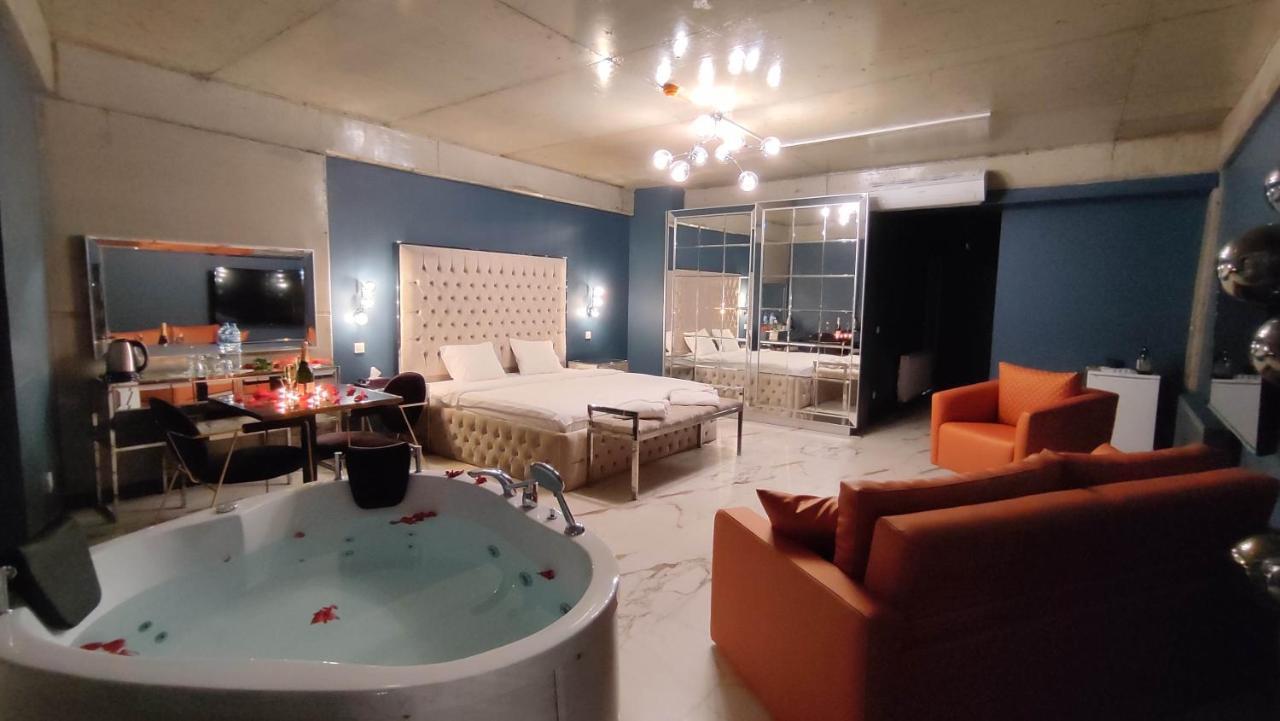 Mas Suites Karakoey Istanbul Eksteriør billede