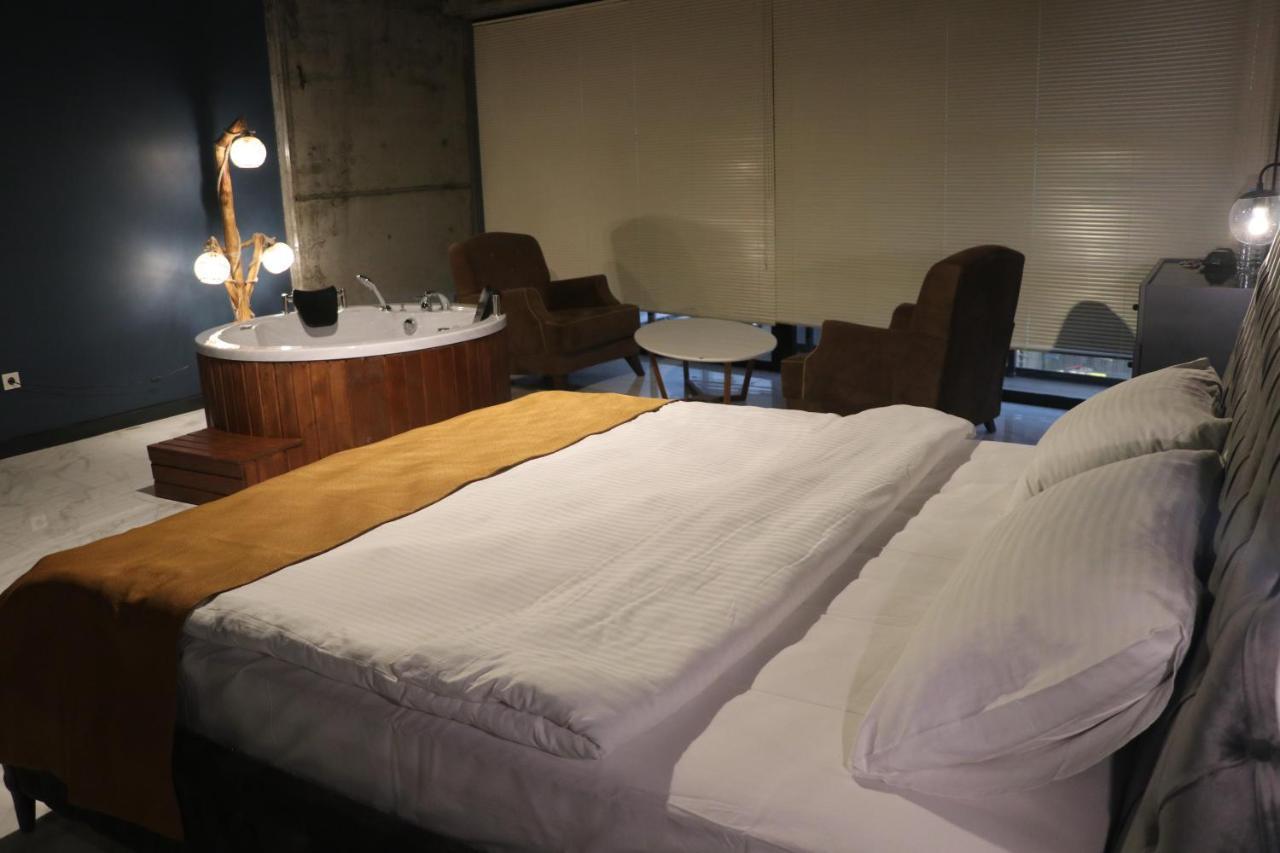 Mas Suites Karakoey Istanbul Eksteriør billede